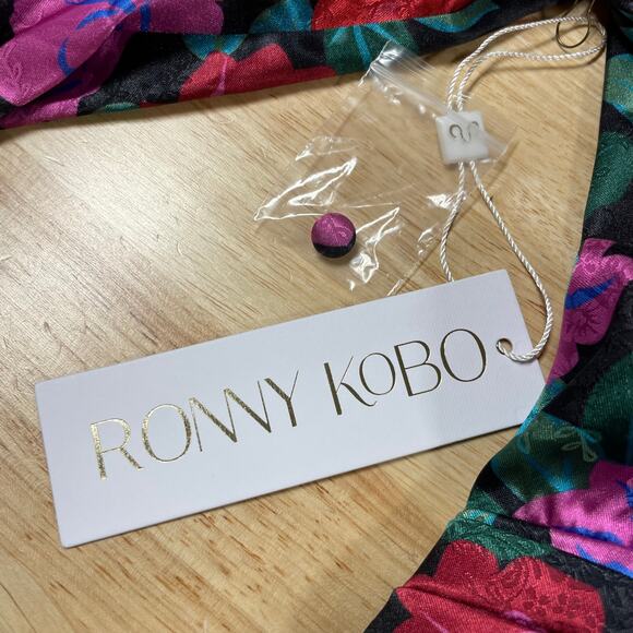 Ronny Kobo NWT Eden Floral Top Size S Chiffon Neck Tie Button Cuff Pleated Waist - Picture 6 of 13